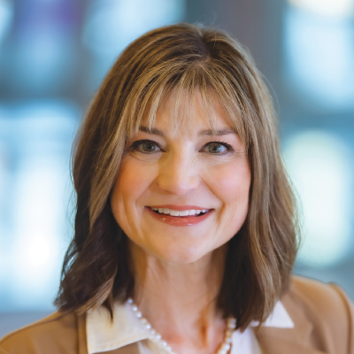 Photo of Dr Kristen Riddle